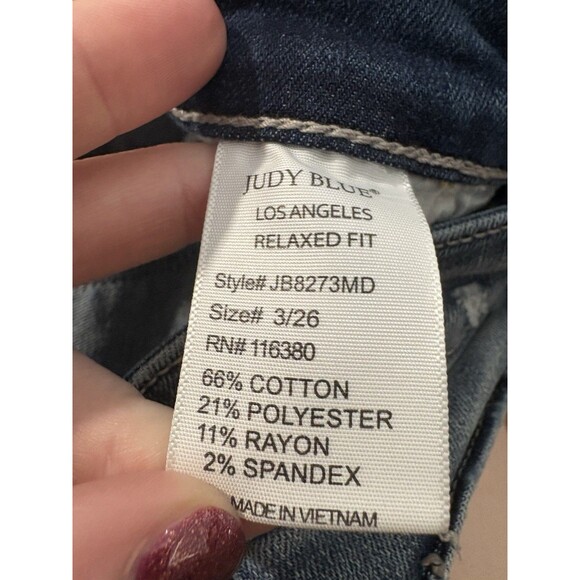 Judy Blue Size 3/26 Shredding Up My Life Distressed Thrashed Relaxed Fit Jeans - Picture 7 of 8